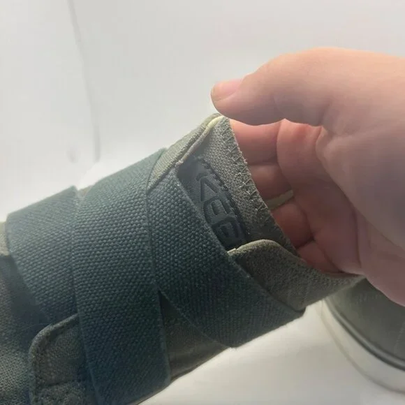 KEEN Elsa III Gore Green Cross-Strap Slip-On Shoes green Size 9 - Picture 4 of 9